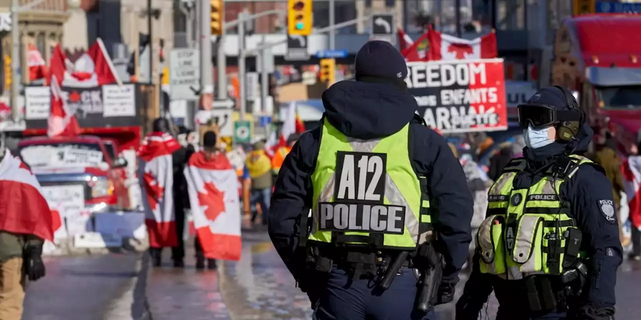 Covid, Usa plaudono a Canada per azione contro proteste No vax