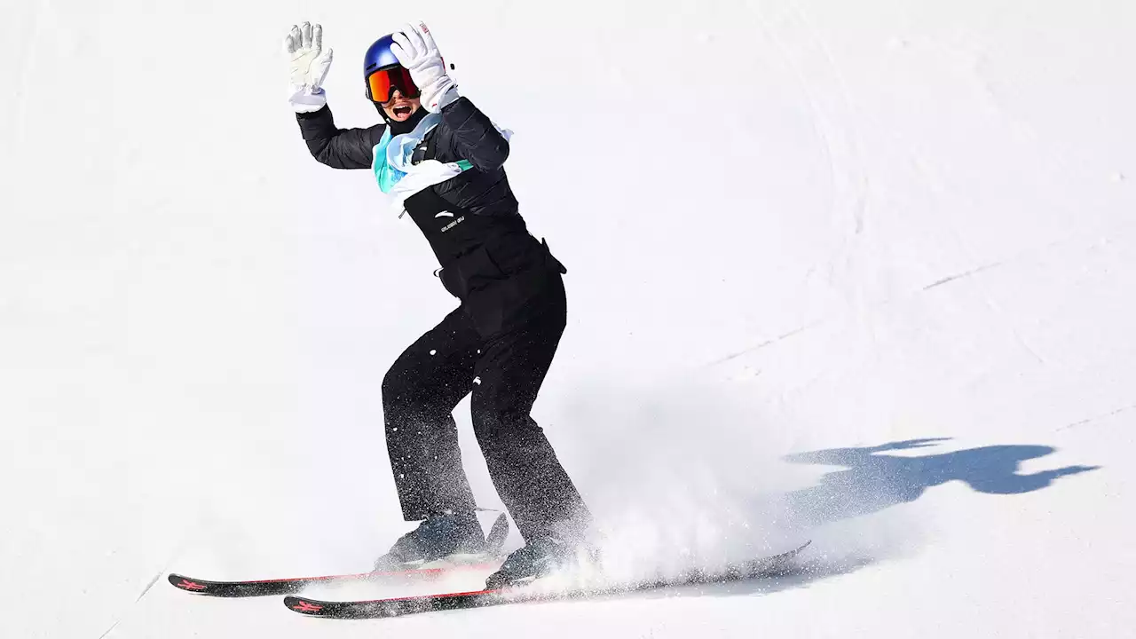 WATCH: Eileen Gu Eats Sandwich As She Advances to Women's Slopestyle Final