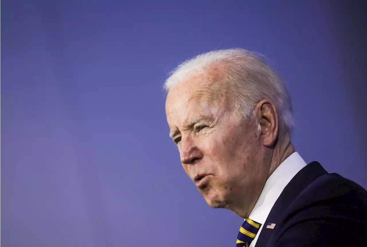 Biden tells Zelenskyy U.S. will respond 'swiftly and decisively' if Russia invades Ukraine