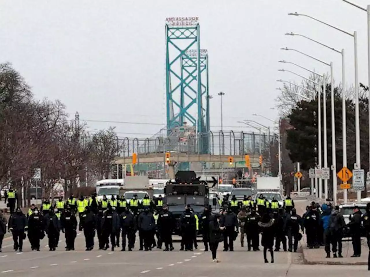 Bridge blocked by anti-vaccine mandate protests may reopen Sunday, mayor says