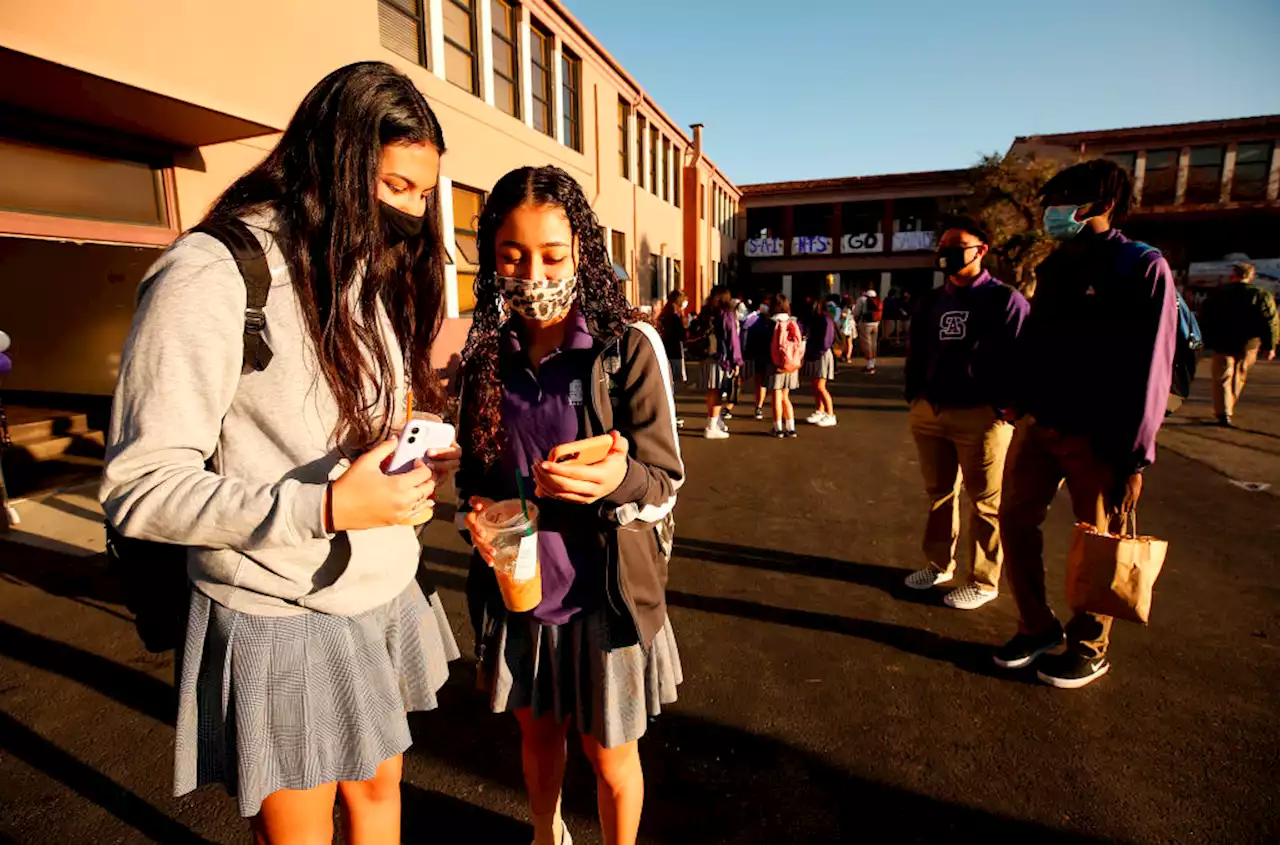 CA Will Not Immediately Lift Mask Mandate For Schools; Will Reassess On Feb. 28