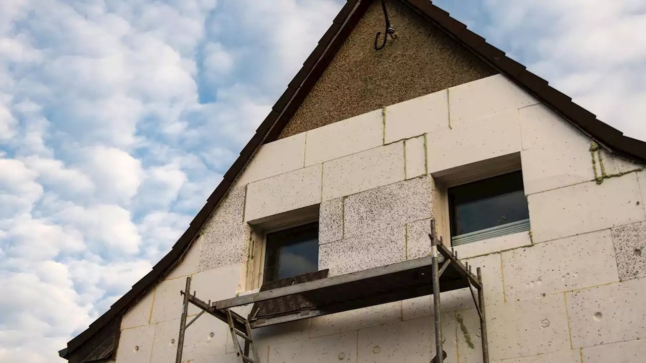 Wohnungsbau - Bund droht nach KfW-Förderstopp Klagewelle