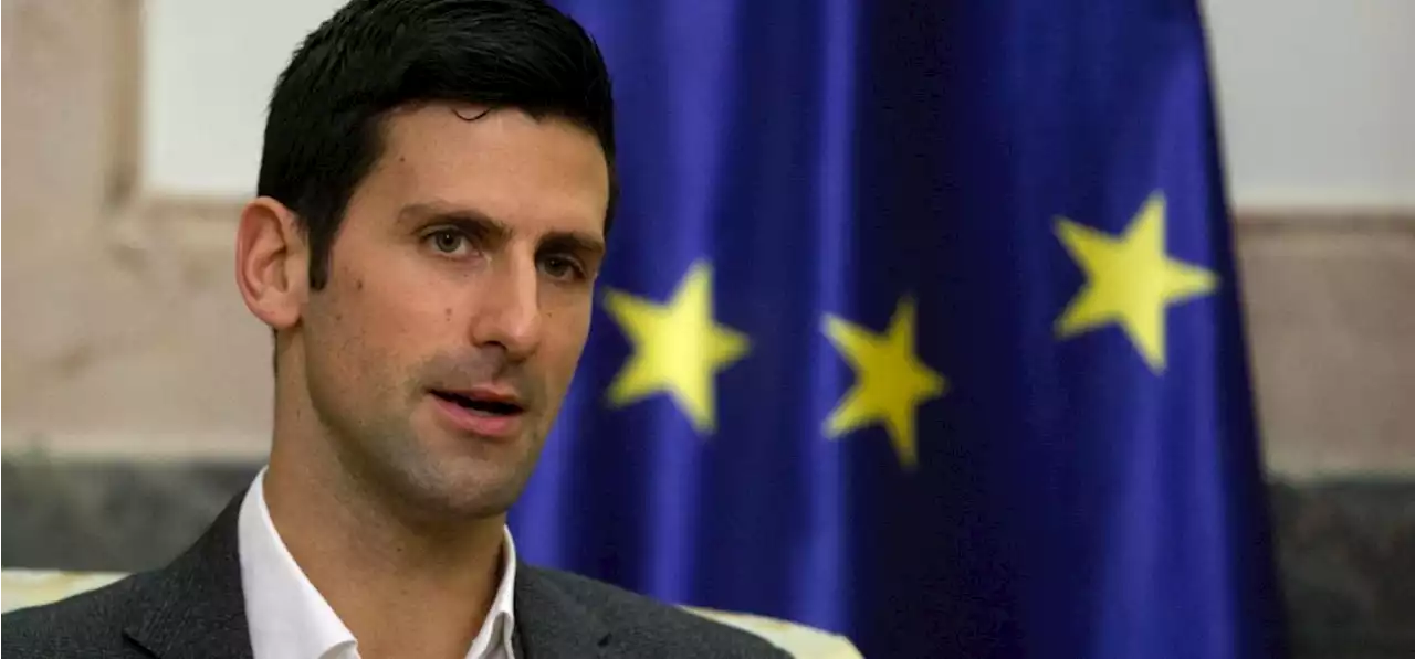 Vaccino anti-Covid, Ryanair prende in giro sui social il numero uno del tennis mondiale Djokovic