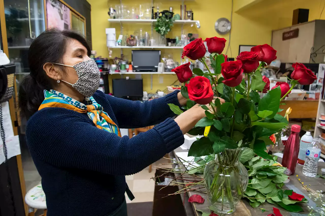 Expect to Pay More for Dinner and a Dozen Roses This Valentine's Day