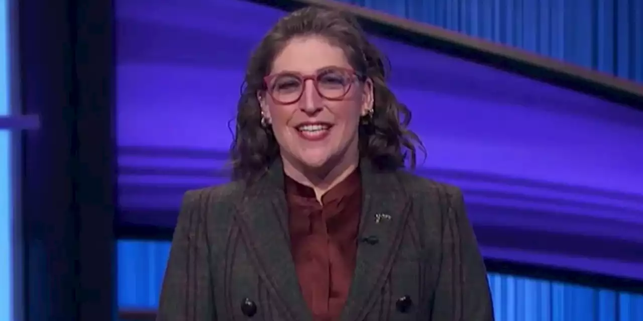 'Jeopardy!' Fans Are Outraged Over the Change Mayim Bialik Made on the Show