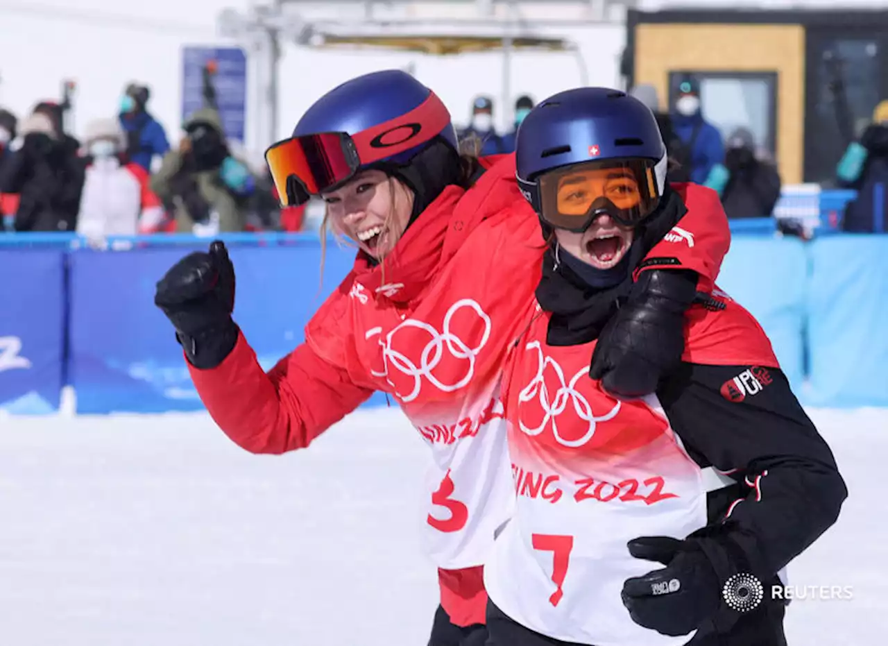 Freestyle skiing-Swiss Gremaud wins slopestyle gold, 'relieved' Gu settles for silver