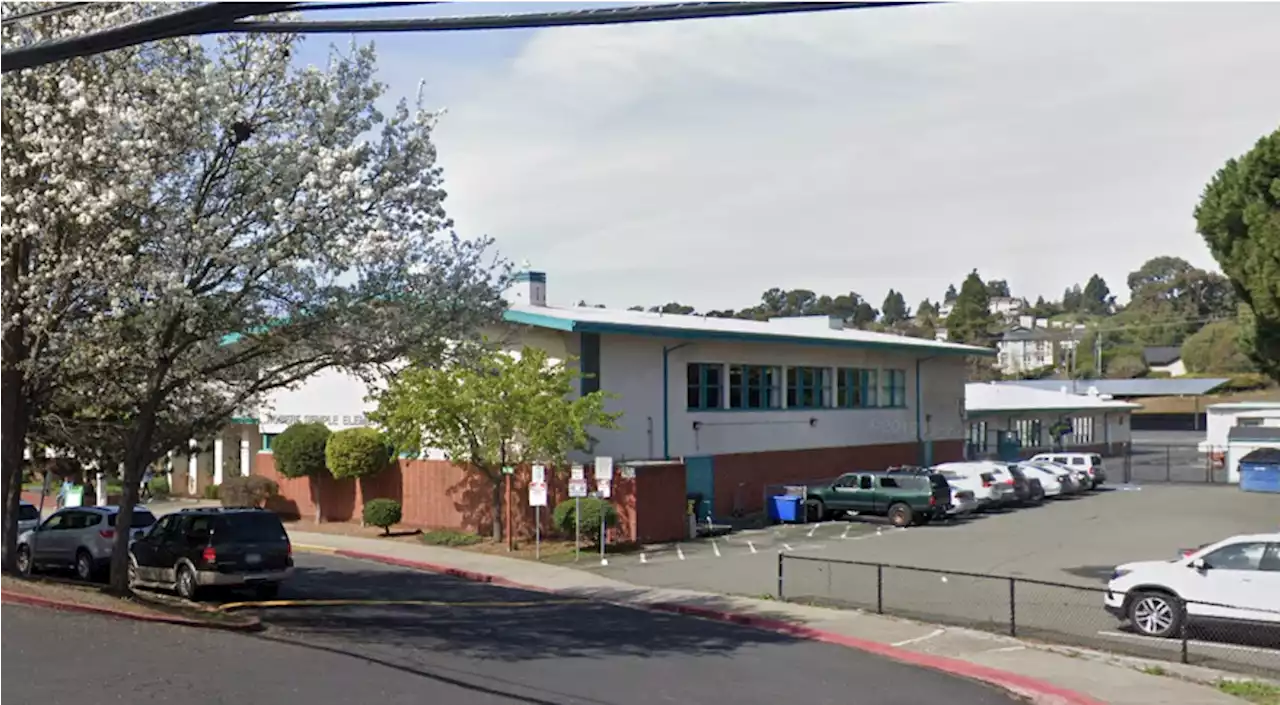 Bay Area elementary school gave kids ‘thin blue line’ T-shirts