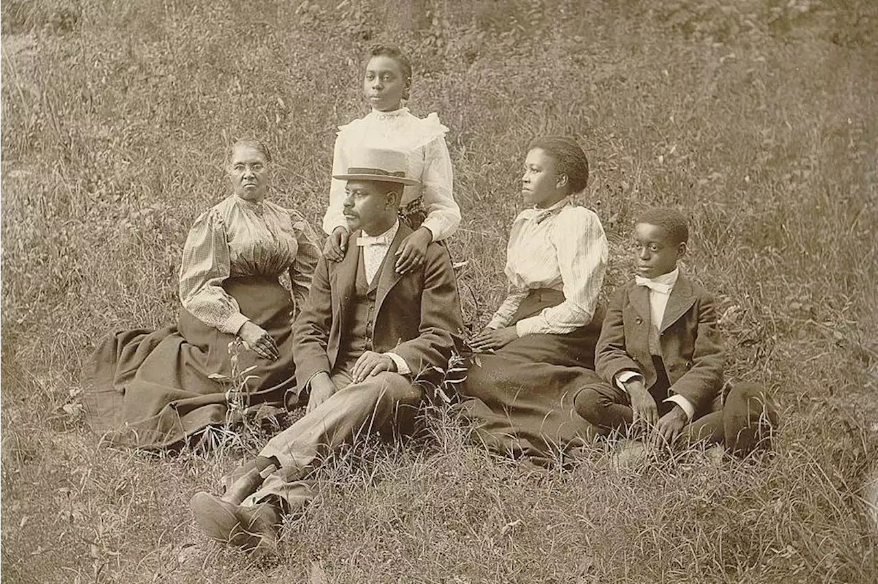 How Black families, torn apart during slavery, worked to find one another again