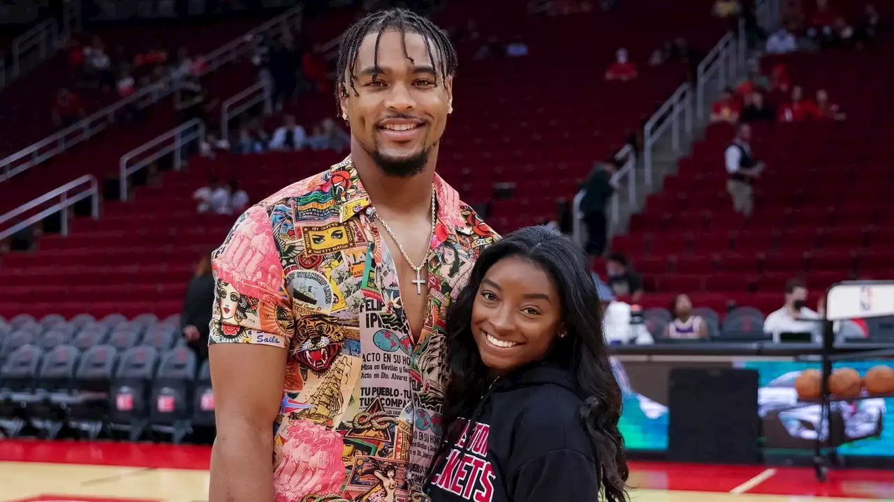 Simone Biles Got Engaged in the Chicest White Manicure