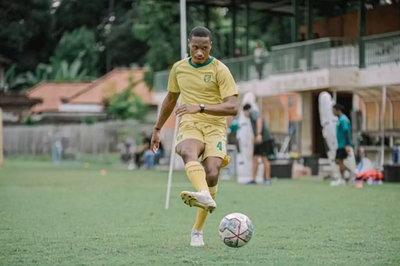 Membayangkan Seandainya Arsenio Vaalport dan Bruno Cantanhede Bermain Satu Tim - Bolasport.com