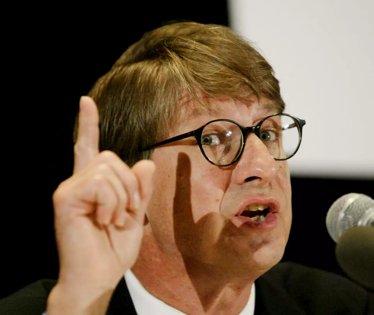 Author, satirist P.J. O’Rourke, a Toledo native, dies at age 74