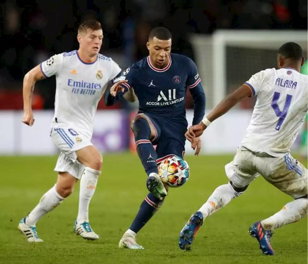 Mbappé rompió la resistencia del Madrid y el PSG ganó 1-0 en la ida