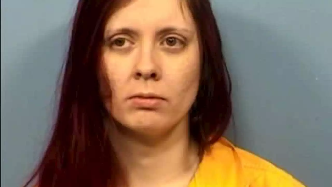 Warrenville woman charged with fatally stabbing daughter's father in the neck during fight: police