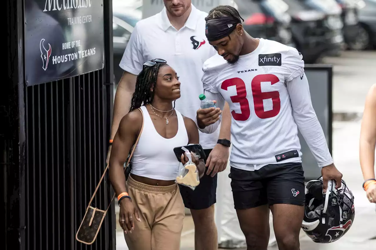 Houston jeweler designed Simone Biles' custom engagement ring from Texans player