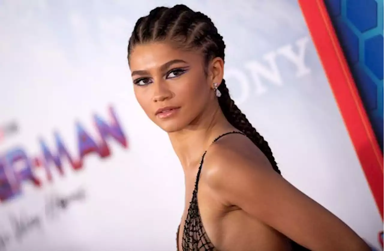 Zendaya jadi Model untuk Rumah Mode Valentino