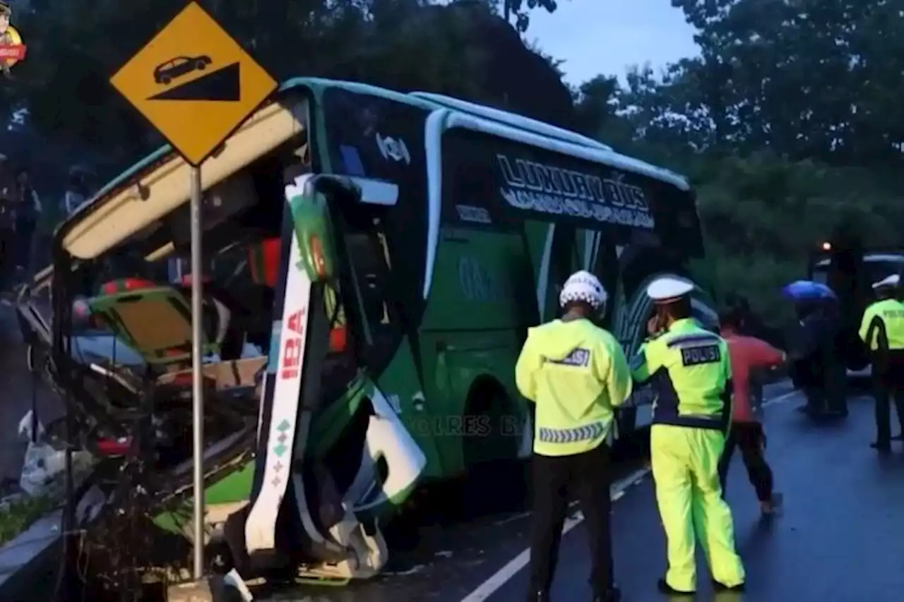 Polisi Ungkap Penyebab Kecelakaan Bus di Bantul yang Tewaskan 13 Orang - Pikiran-Rakyat.com