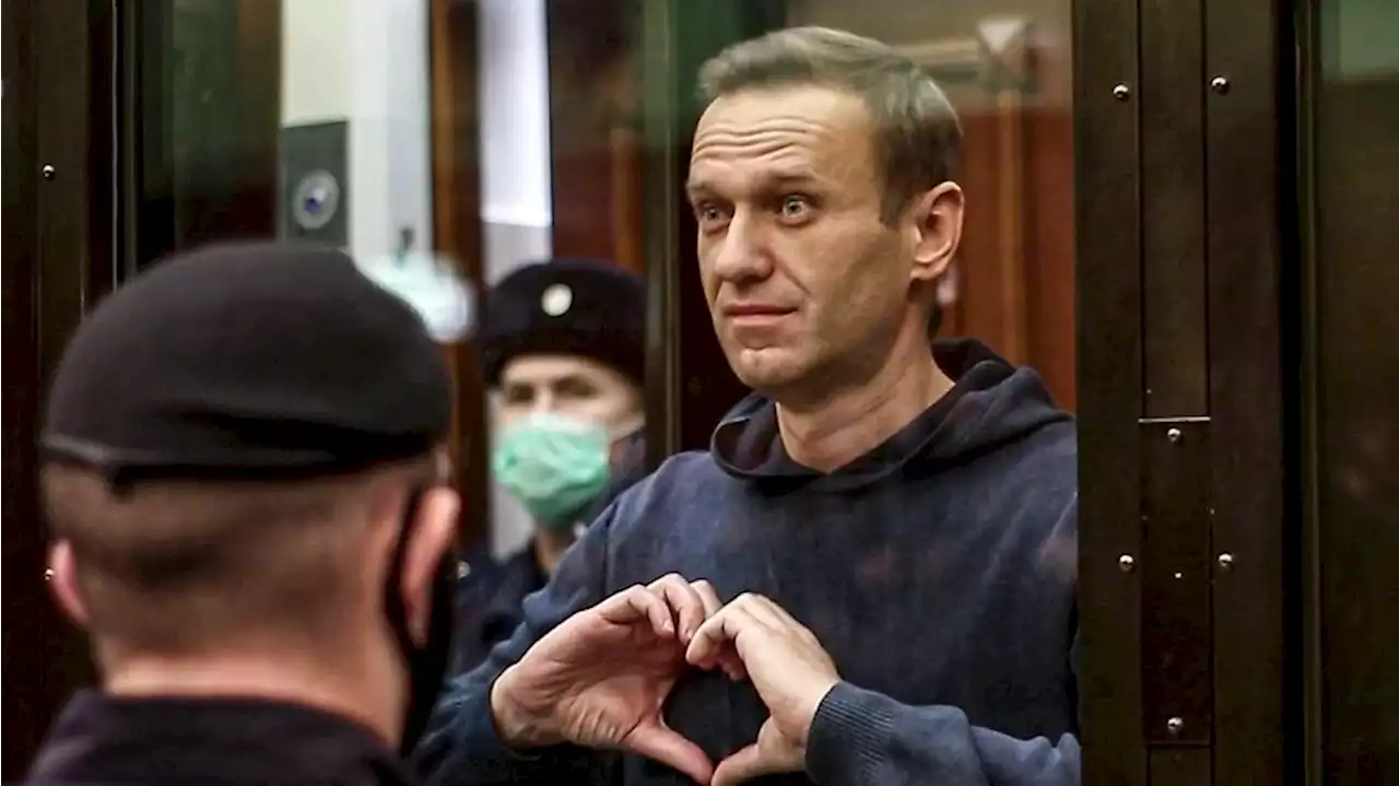 New trial opens for Kremlin critic Alexei Navalny