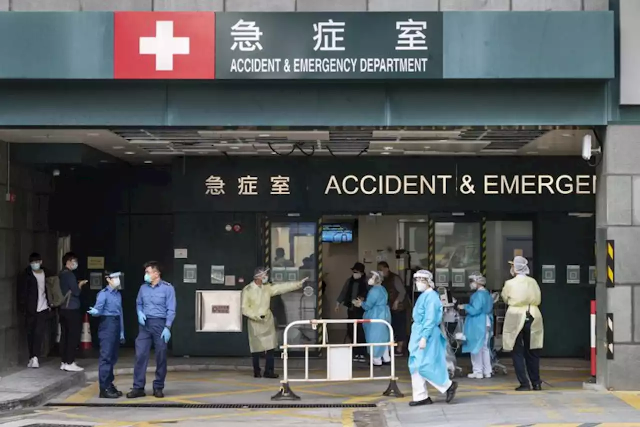 Hong Kong tries to end Covid-19 without nightmare-scenario lockdown