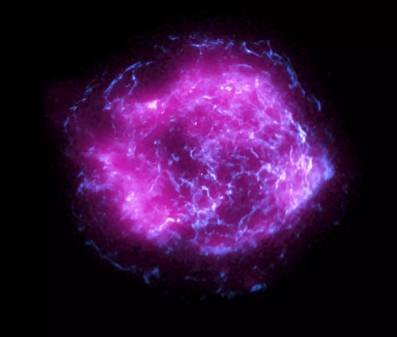 The First Image From NASA's new X-ray Observatory - Universe Today