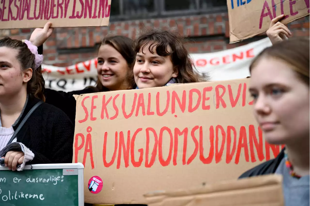 Danske elever streiker for bedre seksualundervisning