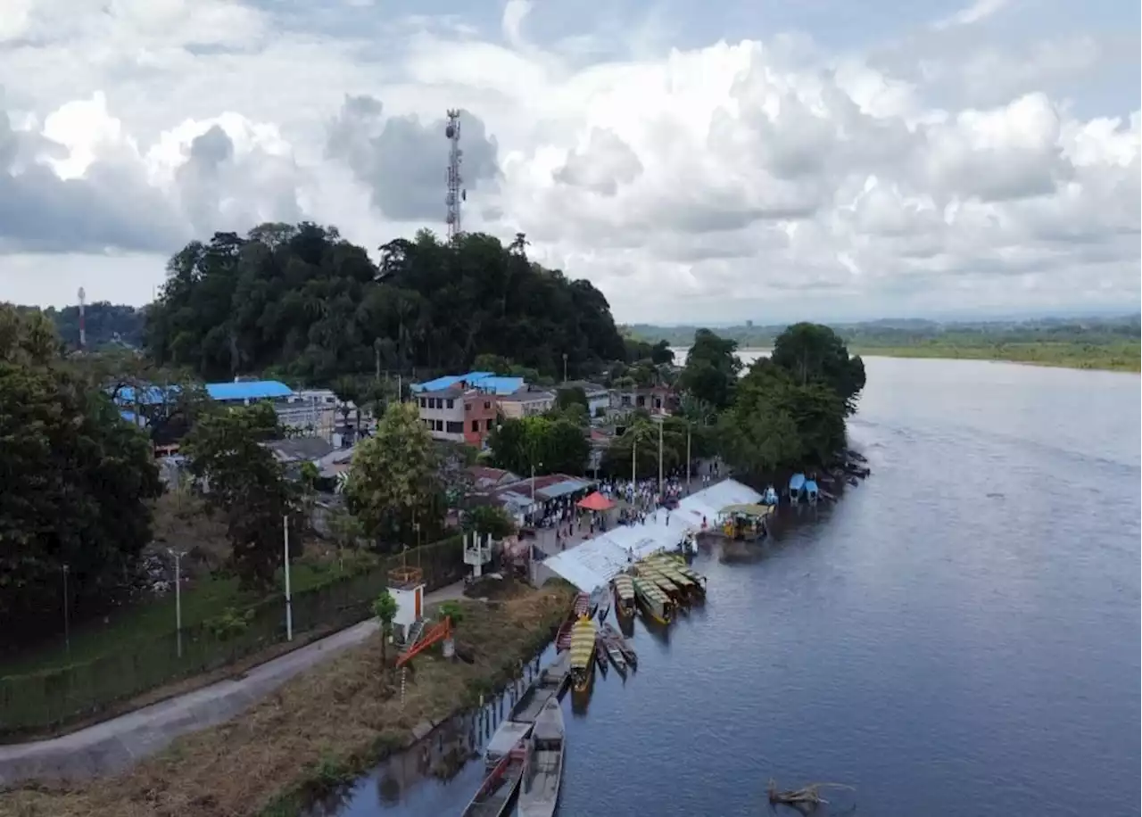 Transporte fluvial en el río Magdalena, afectado por panfletos del ELN y disidencias de las Farc