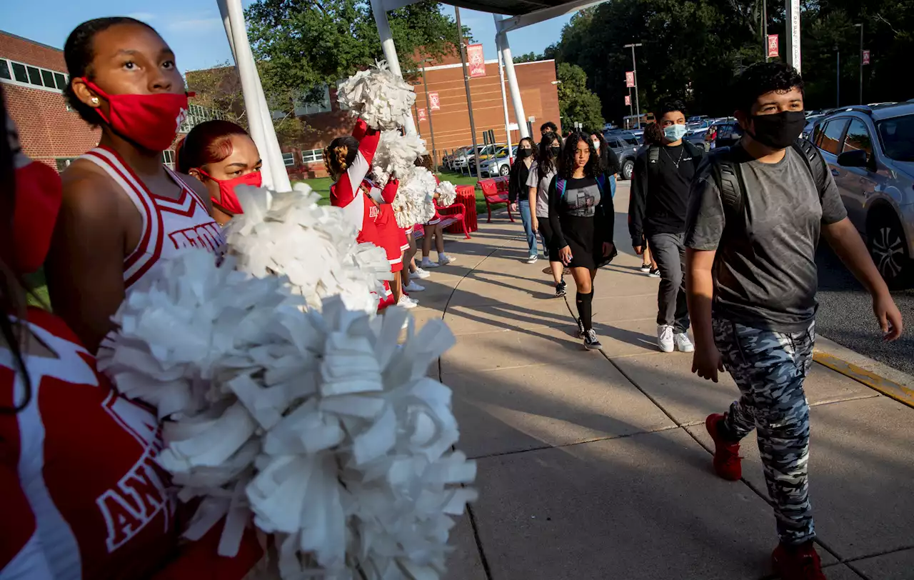 Youngkin Signs Bill Ending School Mask Requirements By March 1