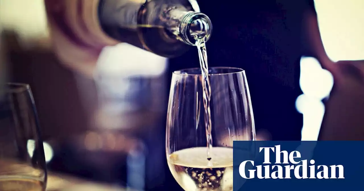 Two glasses of wine can exceed daily sugar limit, warn UK experts