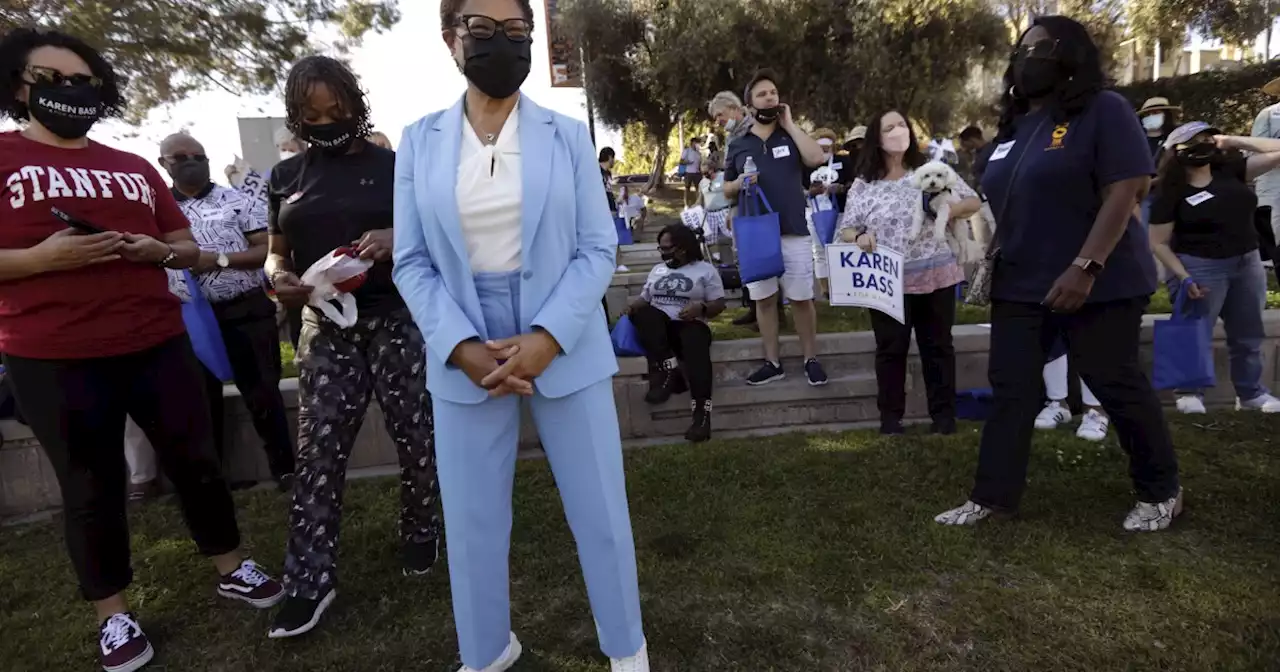 Karen Bass takes early lead in L.A. mayor's race, poll finds