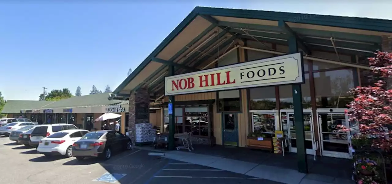 Los Gatos retail center anchored by big grocery store is bought