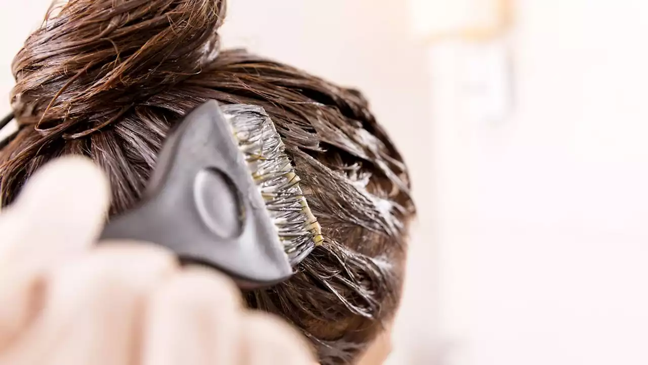 Das sind die besten Haarfärbe­mittel