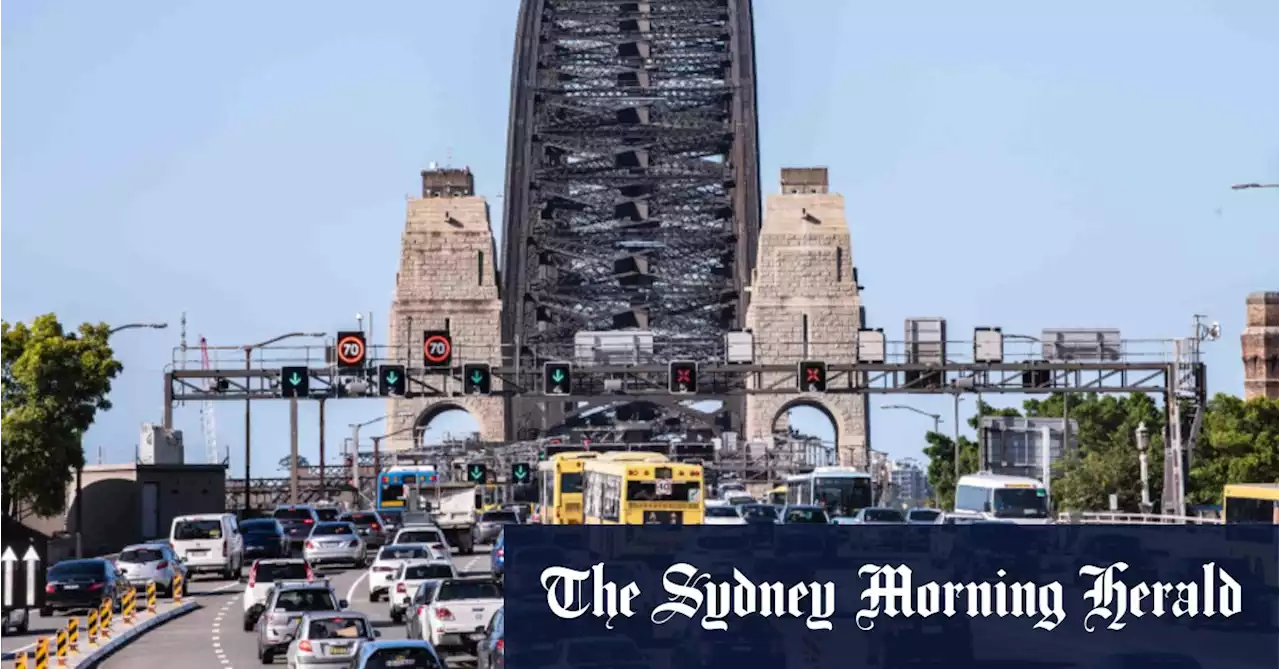 Premier refuses to rule out new tolls on Harbour Bridge