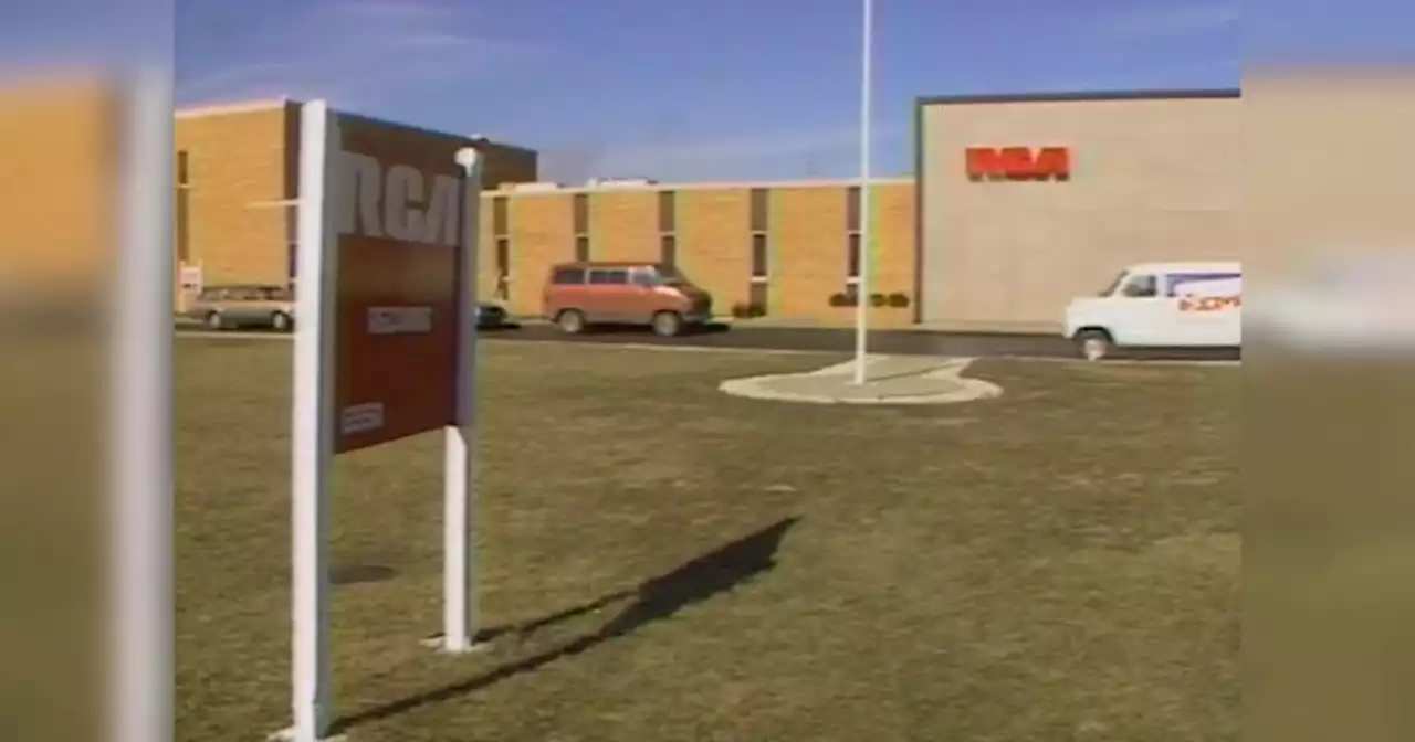 1987: RCA announces closure of east side record plant