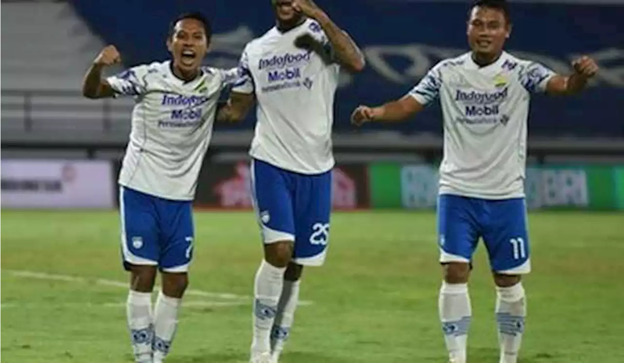 Liga 1: Persib Gilas Persipura 3-0