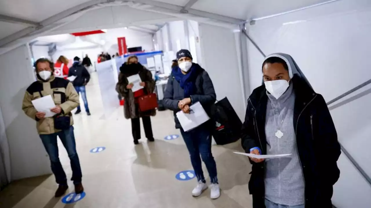 Italy reports 53,662 COVID-19 cases on Friday, 314 deaths