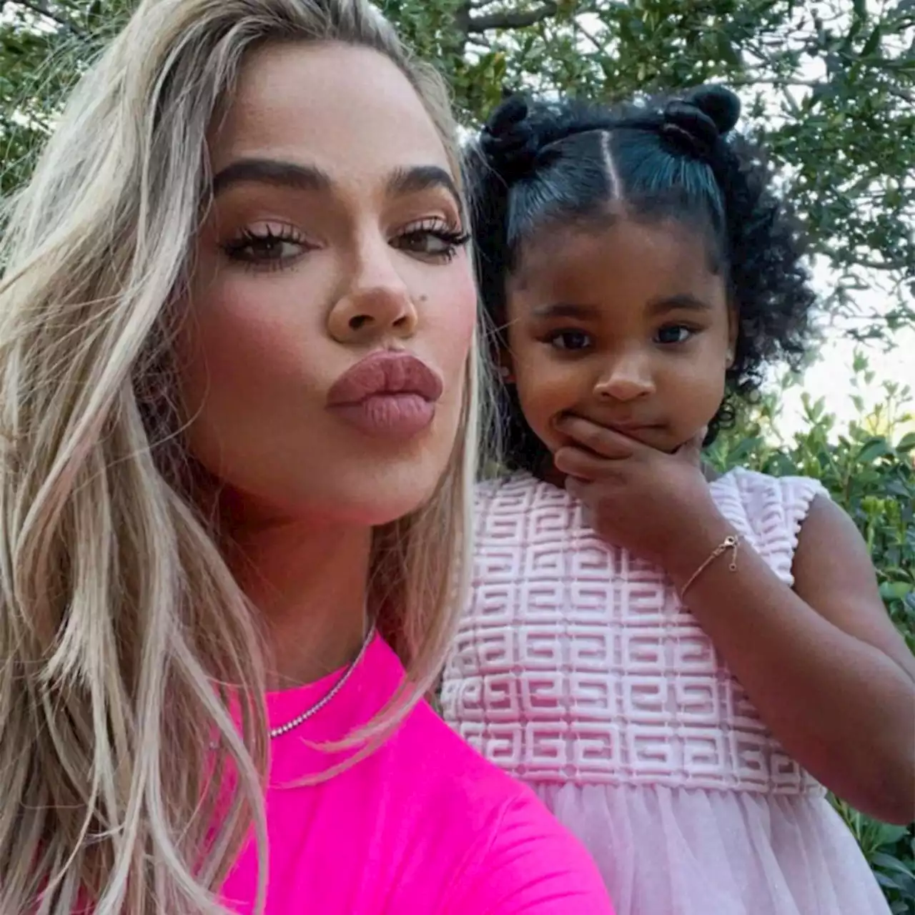 Khloe Kardashian Proves Daughter True Thompson Already Loves the Camera - E! Online