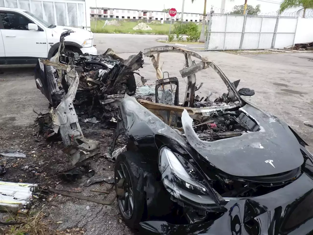 Tesla nach tödlichem Unfall mit Model 3 in Florida verklagt