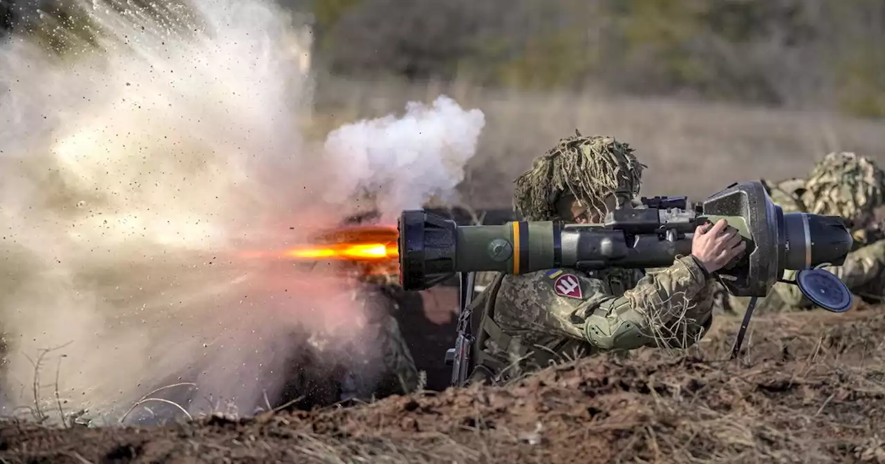 Ucraina, 'la situazione sta peggiorando': violato il cessate il fuoco nel Donbass. E Putin minaccia: la guerra è già iniziata?