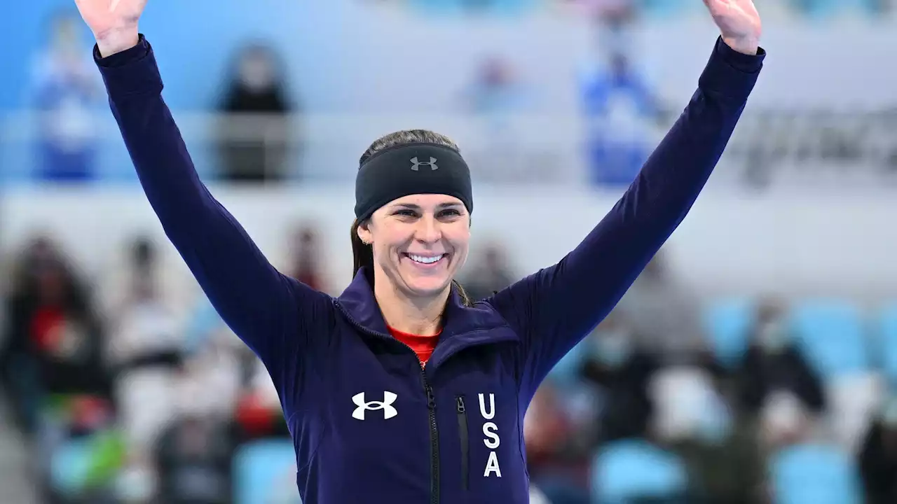 Brittany Bowe's Reward for Helping Teammates? Finally Winning Her Own Individual Medal