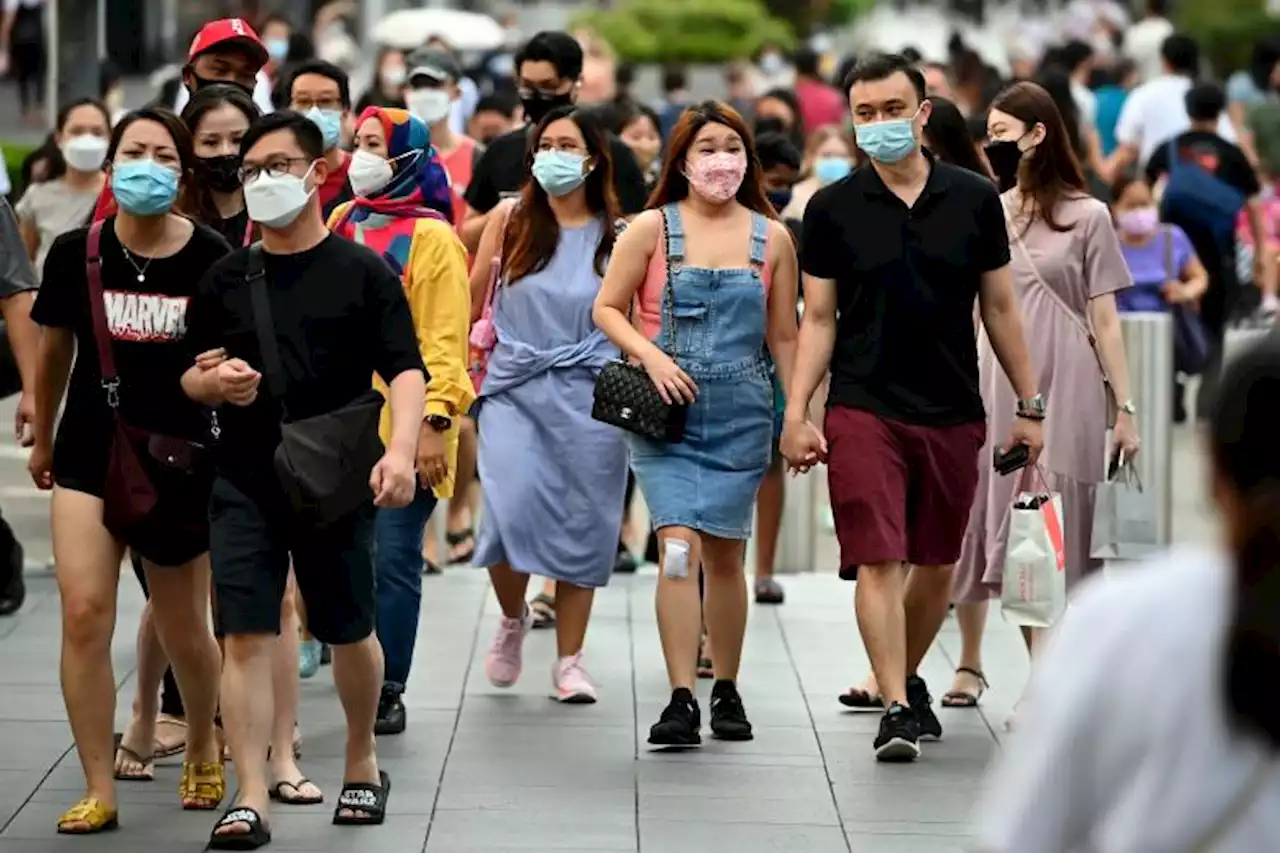 S'pore reports 18,094 new Covid-19 cases and 7 deaths on Friday
