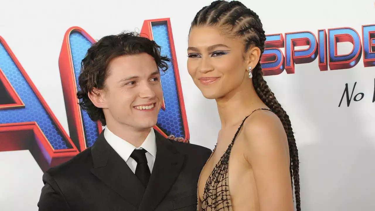 Tom Holland & Zendaya Wore Jerseys With Each Other’s Names