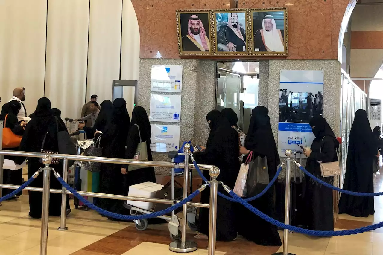 A job ad for 30 women in Saudi Arabia to drive trains draws an inundation of more than 28,000 applicants