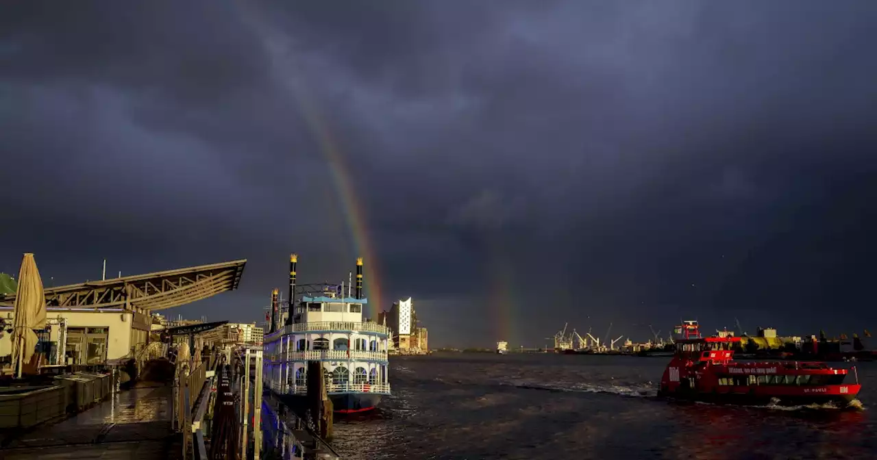 WATCH: Terrifying wave smashes windows of commuter ferry during strong storm