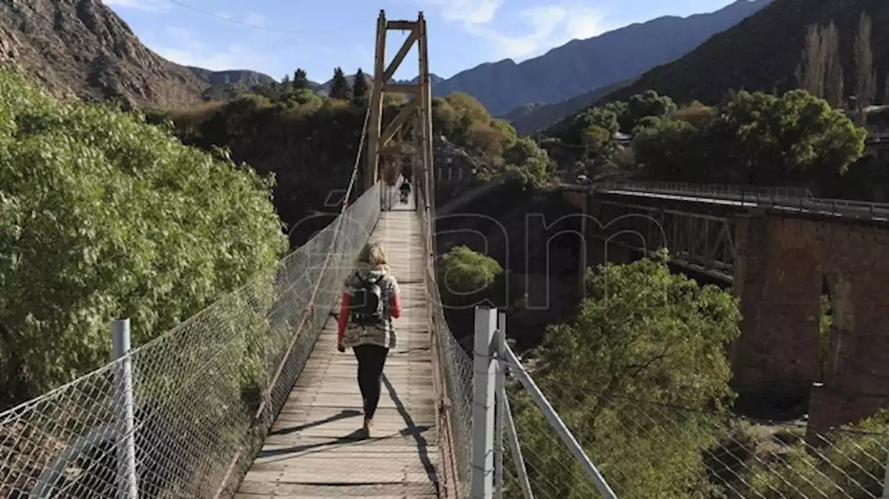 Más de 200.000 turistas visitaron Mendoza y otros miles llegarán para la Vendimia