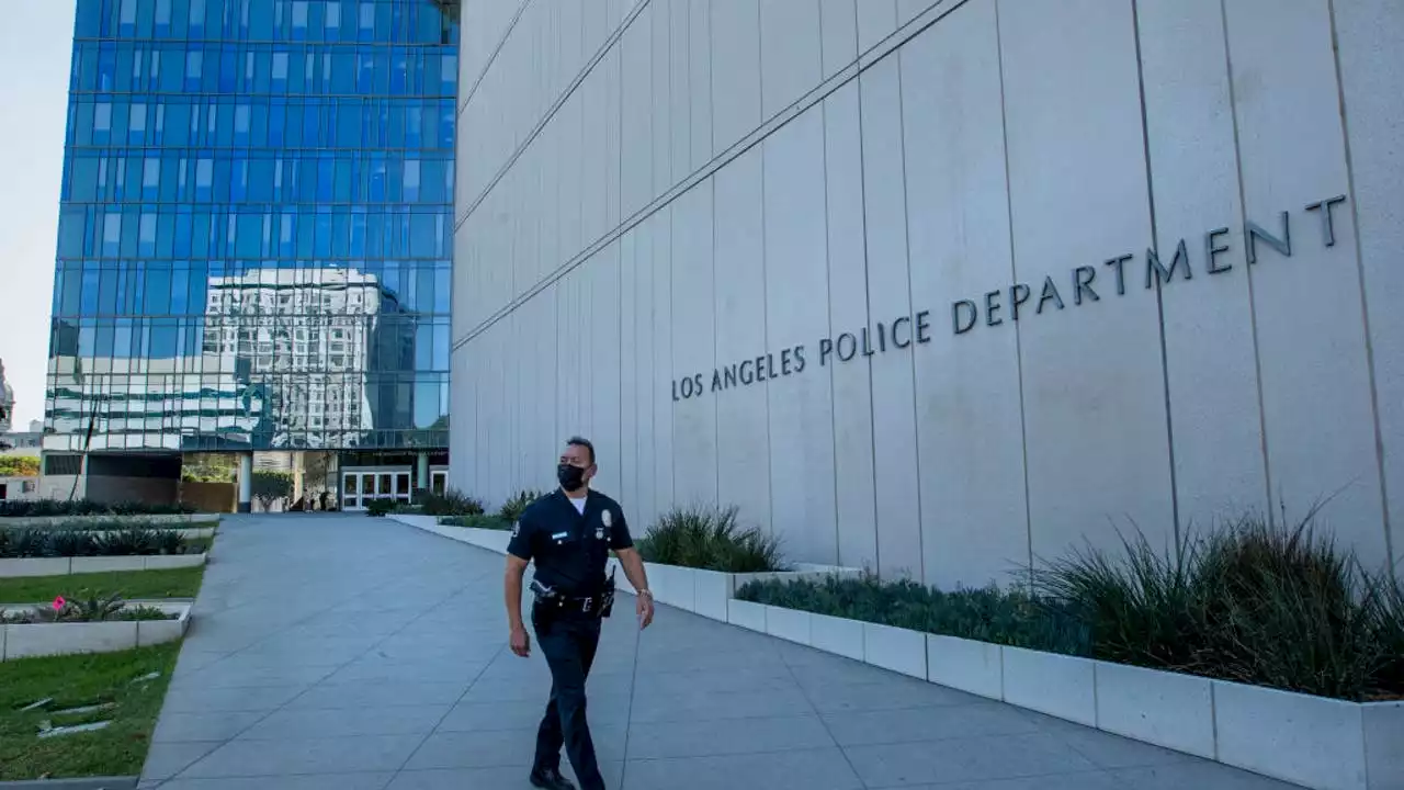 Gay former LAPD employee sues city for discrimination