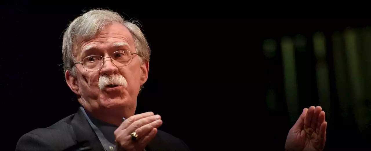 John Bolton: 'In Ucraina Putin sta tentando il gambit per indebolire la Nato e la sicurezza in Europa'