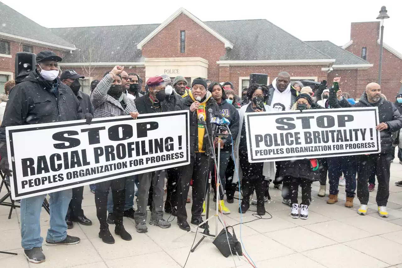 Protesters gather at Bridgewater PD over police treatment of Black teen during mall fight