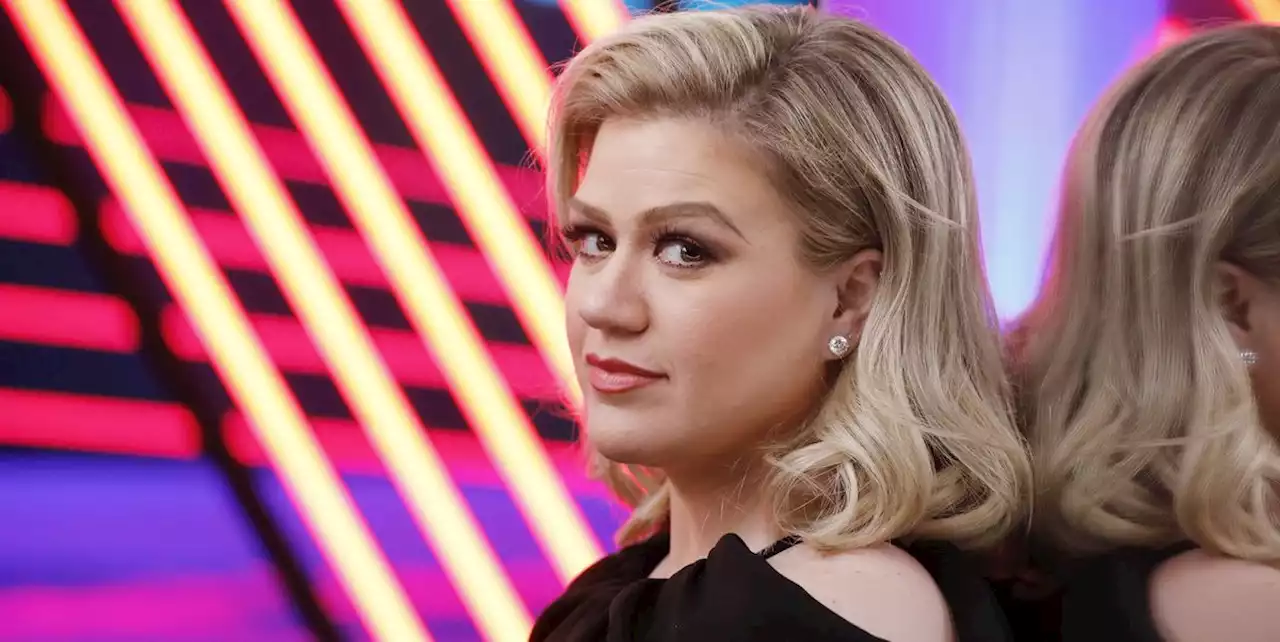 Kelly Clarkson Fans Are Astounded By the 'Voice' Star's Latest Performance