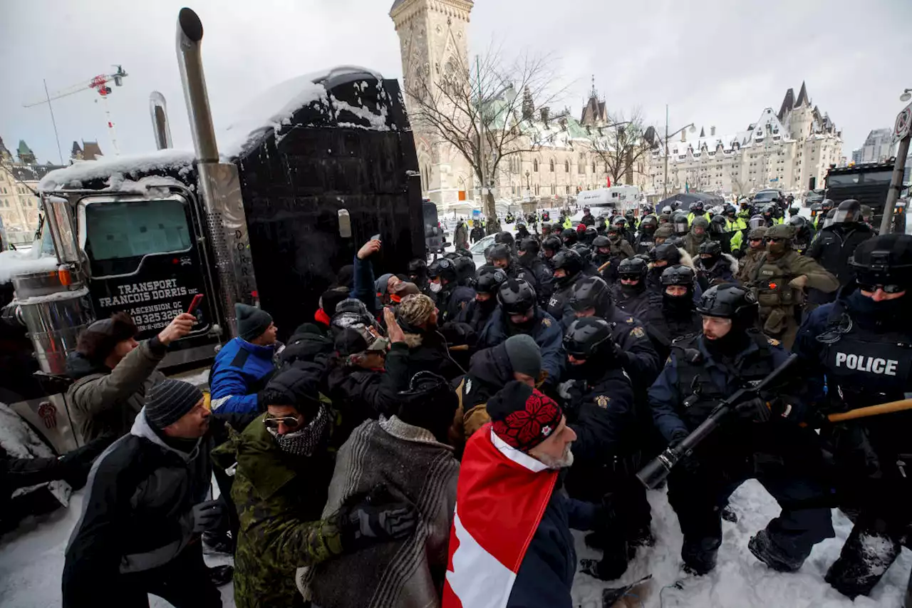 Canada police clear Parliament street in bid to end siege