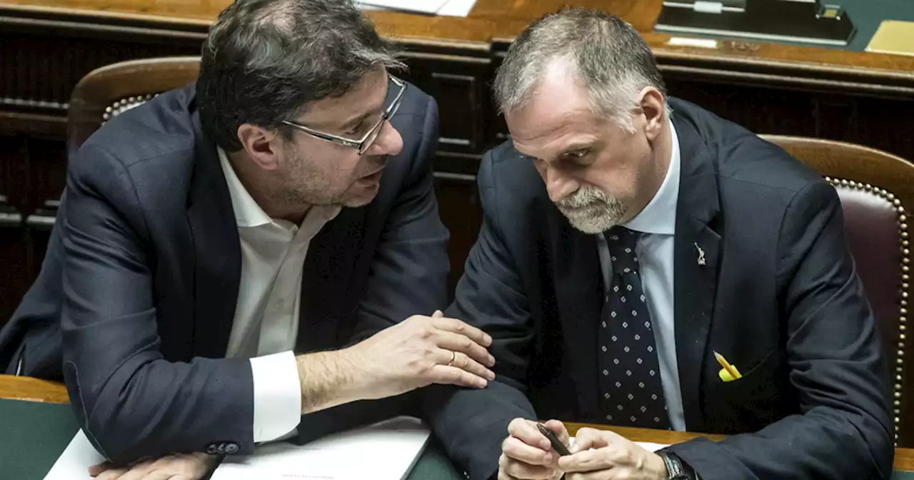 Lega, Garavaglia lascia il Cdm su scuola e Green pass: la protesta che fa tremare la maggioranza