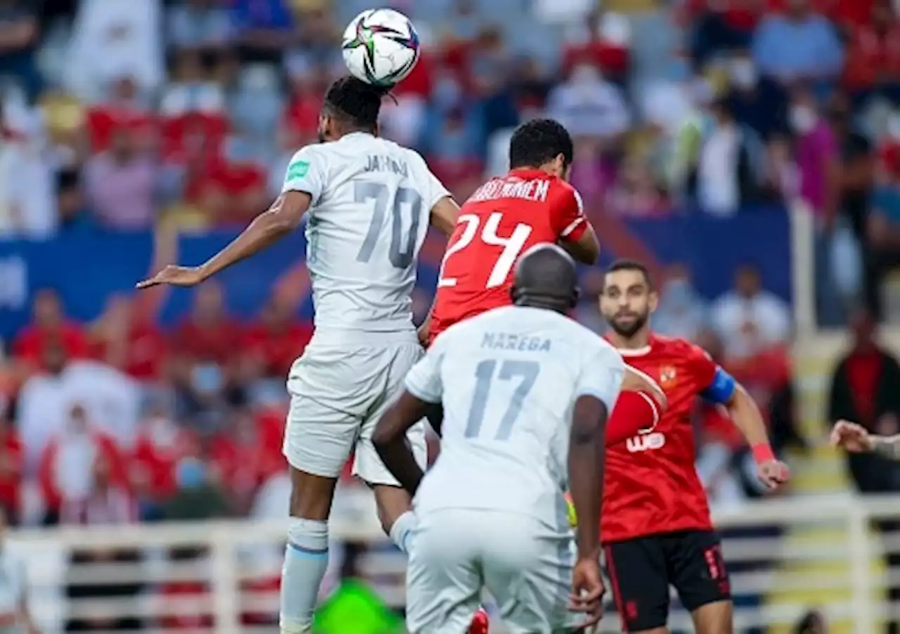 الفيفا يوقف ثنائي الهلال السعودي بسبب مباراة الأهلي في مونديال الأندية - بوابة الأهرام